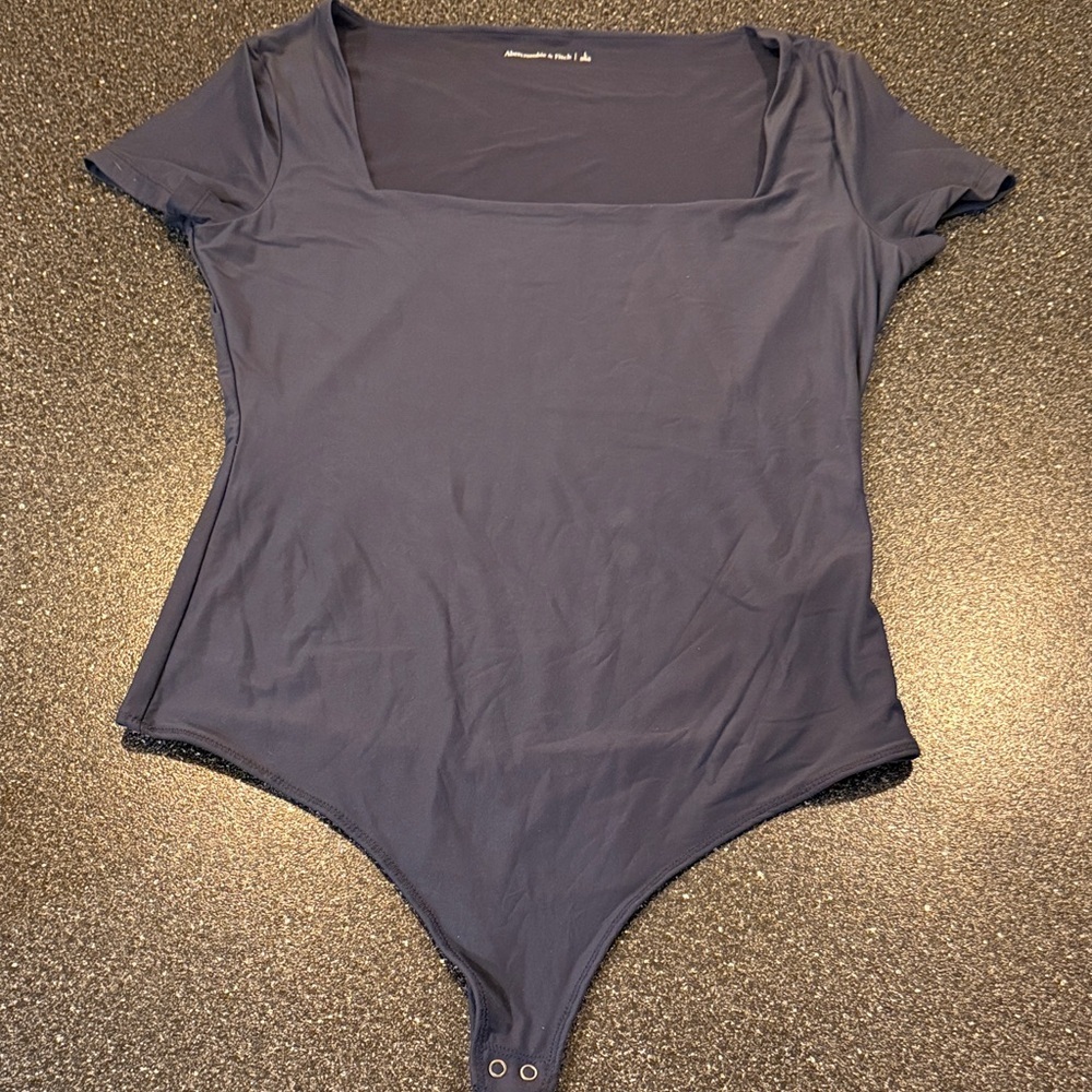Abercrombie & Fitch Women’s Dark Blue Square Neck Body Suit - size Large